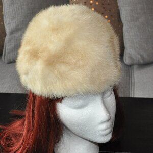 Vintage Ivory Mink Fur Beanie Winter Hat Cap XS